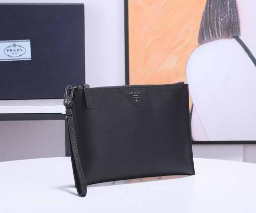 Saffiano Leather Pouch 2NG016