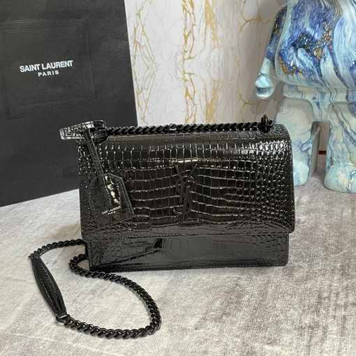 Yves Saint Laurent Messenger Bags For Women